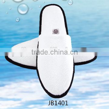 New Design Airline Disposable Slippers with Anti-slip Dots Sole