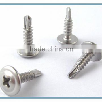 Hex washer head self drilling screw with wing and bond washer