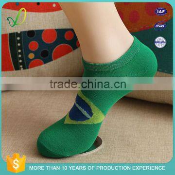 Popular Brand Name Non Slip Ankle Free Sample Cotton Socks Men
