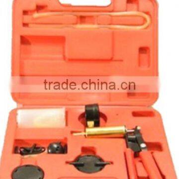 Hand Vacuum Pump / Brake Bleeding Kit