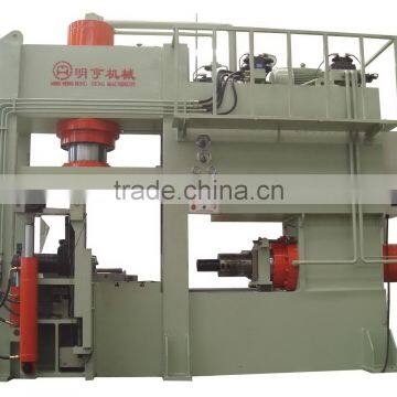 Elbow cold forming machine