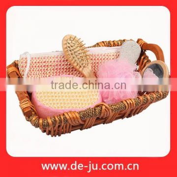 China Manufacture Cheap Pricing Small Willow Bath Set