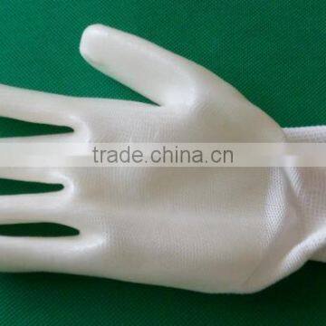 GZY 2015 White Low Price Wear-resisting pu Coated Gloves photo-3