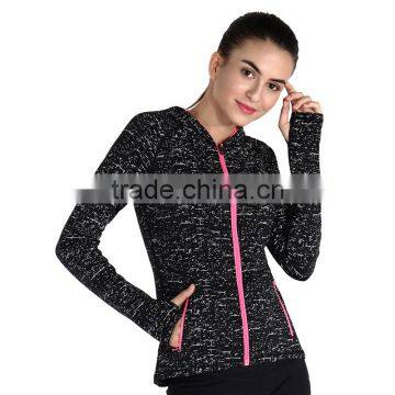 China Suppliers Sport Coat With Hooded Soft Cotton Women's Yoga Wear Comfortable