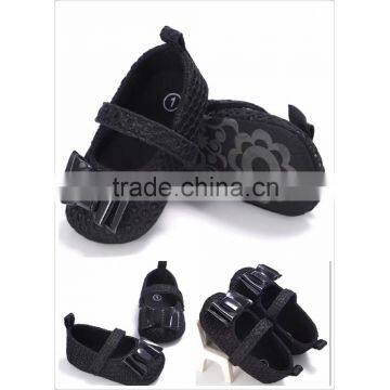 China Wholesale Shoes Newest Mini Bow Prewalker Angel Baby Shoes photo-2