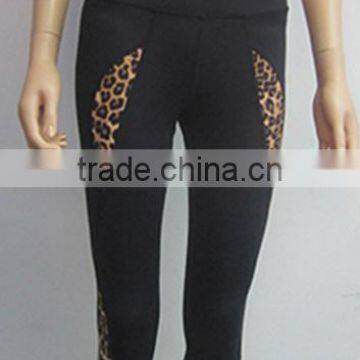 Cheap Wholesale Sexy Tiger Women Sports Wear Bra Yoga Suit photo-6