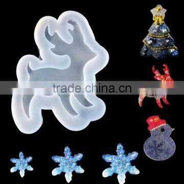 Custom Shape Christmas Reindeer Snowflake Snowman Snowflake Tree White Silicone Resin Mold For Jewelry Making DIY