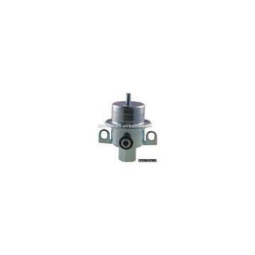 Fuel pressure regulator applicable for DELPHI