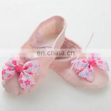 Girls ballet shoes Ballet shoes Soft dance shoes Bowknot ballet shoes Wholesale dance shoes X-8051#