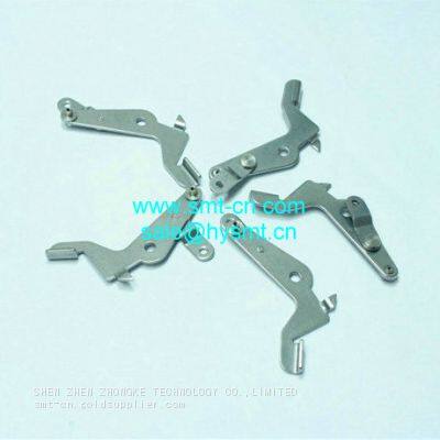 KW1-M224A-00X YAMAHA CL 12MM feeder HAND LEVER ASSY