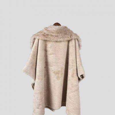New Autumn And Winter Fur Lapel Shawl Cape, Oversized Coat, Loose Cardigan For Women photo-2