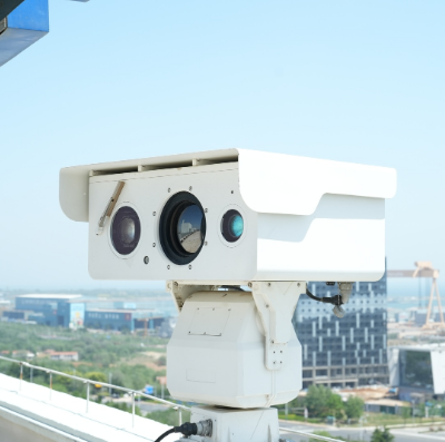 Ultra-Clear PTZ Security Camera With 12μm Thermal Detector and 640×512 IR Resolution