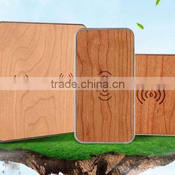 Single Charging Wooden Wireless Transmitter /qi Wireless Charger photo-6