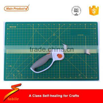 STABILE self-healing cutting mat with strong cutting resistance