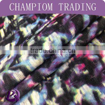 2015 fashion desgin poly printed knitted fabric for garment