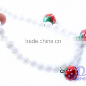 ABS pearl necklace three cats strawberry bell sound super loud sound strawberry pet necklace