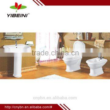 Ceramic bathroom design sanitary ware two piece toilet