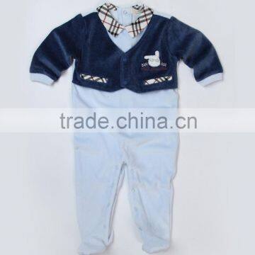 Boy's cotton/polyester velour collar long sleeves winter romper