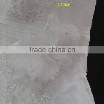 2016 New French Lace Small A-line Wedding Dress With Hand-made Flower photo-5
