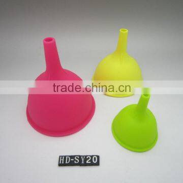 Promotional Great Kitchen Tool Silicone kitchen Funnel