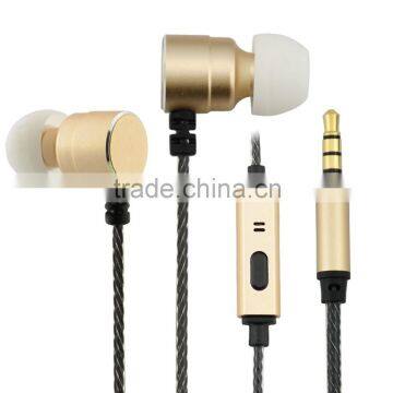 High Quality Cheap Metallic Earphone With MIC For Mobile Phones photo-2
