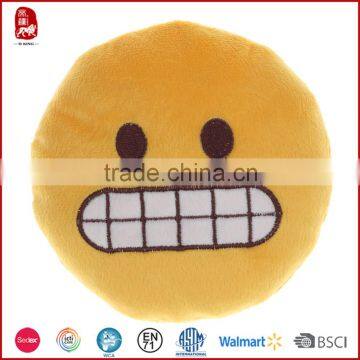 100% PP Cotton Low Price Plush Emoji Pillows Supply