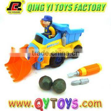 Battery operated electronic construction truck toy