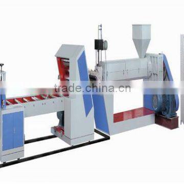 Twin screw plastic extruder