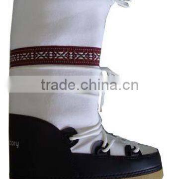 snow boots