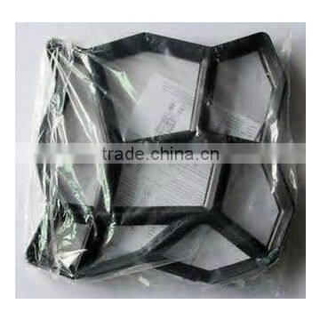DIY Plastic Stepping Stone Mold Pattern Concrete Strolls photo-2