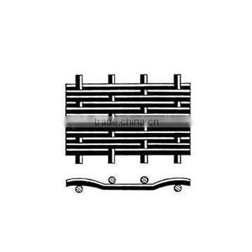 Three heddle woven wire cloth