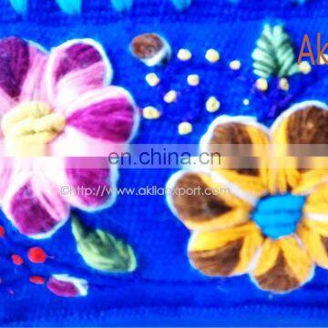 Cosmetic Bag Embroidered Handmade Cosmetic Case Sheep Wool photo-2