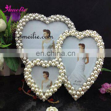 AP9011 Pearl Heart-Shaped Collage Metal Photo Frame