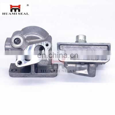 1R0749  Oil  Filter Head 1R-0749 excavator  parts