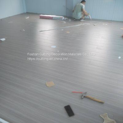 Guangdong Wholesale Straight Laminate Flooring Gray Composite Wood Flooring 9mm Engineering Floor Wood Grain MDF Floor photo-3