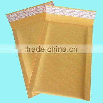 standard size bubble mailers made of kraft paper and bubble lining