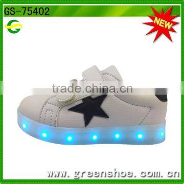 Buckle Strap Style led light shoes for kids                        
                                                Quality Choice
                                                    Most Popular