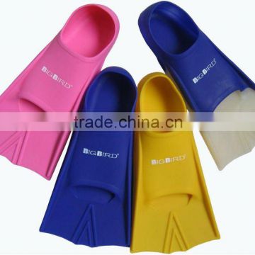 2012 new design fashion sports 100% eco-friendly silicone shoes