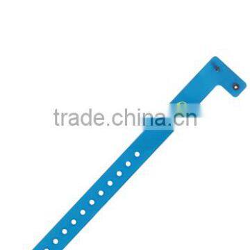 Plastic Straight Wave Wristband