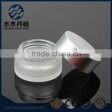 20ml Frosted cosmetic glass jars with matte silver lid                        
                                                                                Supplier's Choice