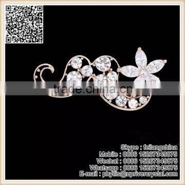 Fashion Small Mustache Clear Crystal Brooch Star Shape Flower Brooch For Lowest Price