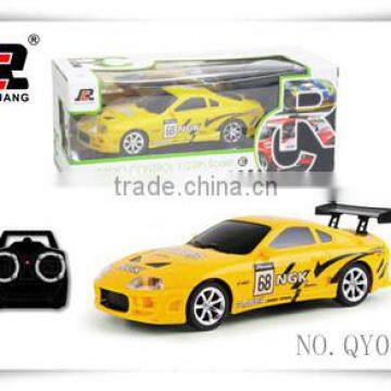 High-speed 1:24 4 channel Remote Control car