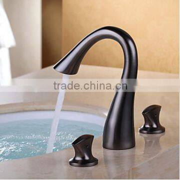 Swan Design ORB Widespread Basin Faucet photo-2