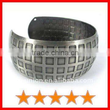 Simple design plaid alloy bangles