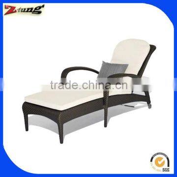 Aluminum frame PE rattan french chaise lounge ZT-4017L