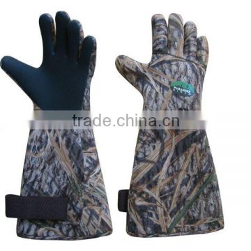 five-finger custom neoprene diving gloves