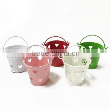 Small candy pails