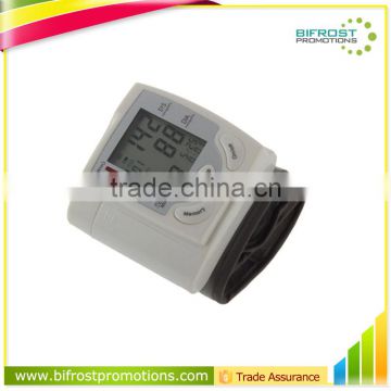 Medical Supplier Wrist Free Digital Blood Pressure Meter