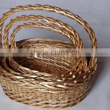 painting willow basket with handle