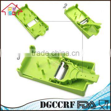 Reliable Factory Multifunction 2 in 1 Vegetable Fruit Salad Peeler Silcer photo-3